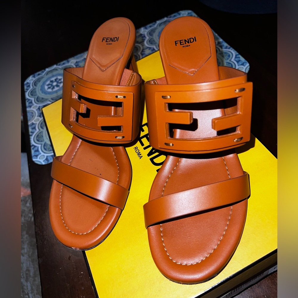 FENDI Baguette Sandals Barely Worn !